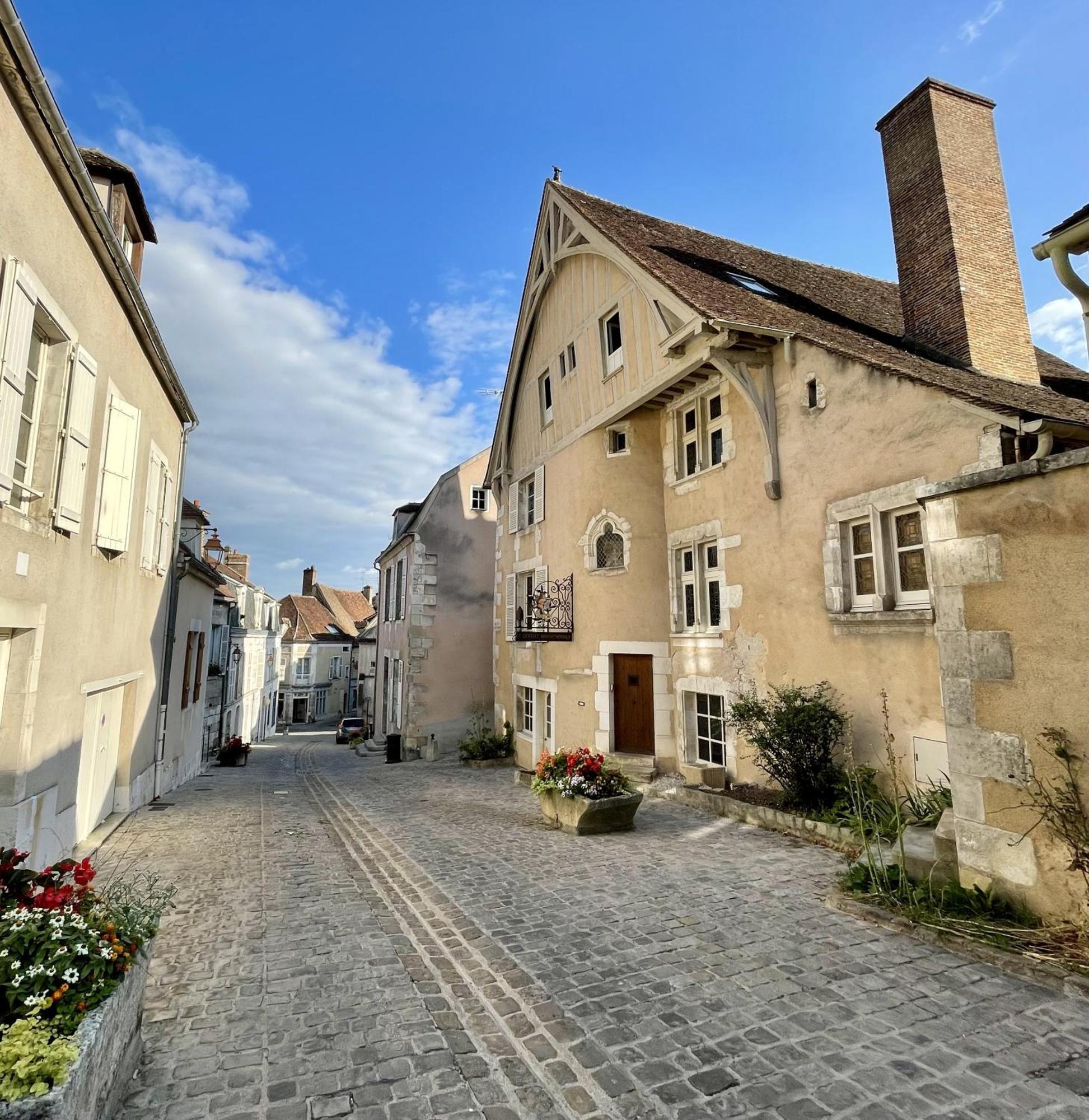 Apartament Le Pigeonnier Centre Historique Auxerre Zewnętrze zdjęcie
